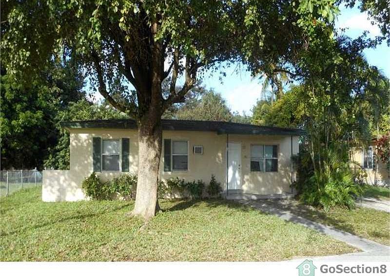 1st image of 761 NW 33rd Ave