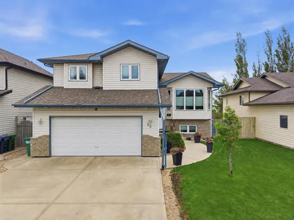 46 N Lagrange Cres, Red Deer, AB T4R 3K4