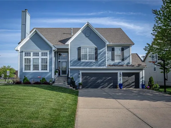 16102 W 156th Ter, Olathe, KS 66062