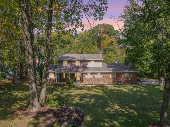 10218 Arbor Trl, Fort Wayne, IN 46804