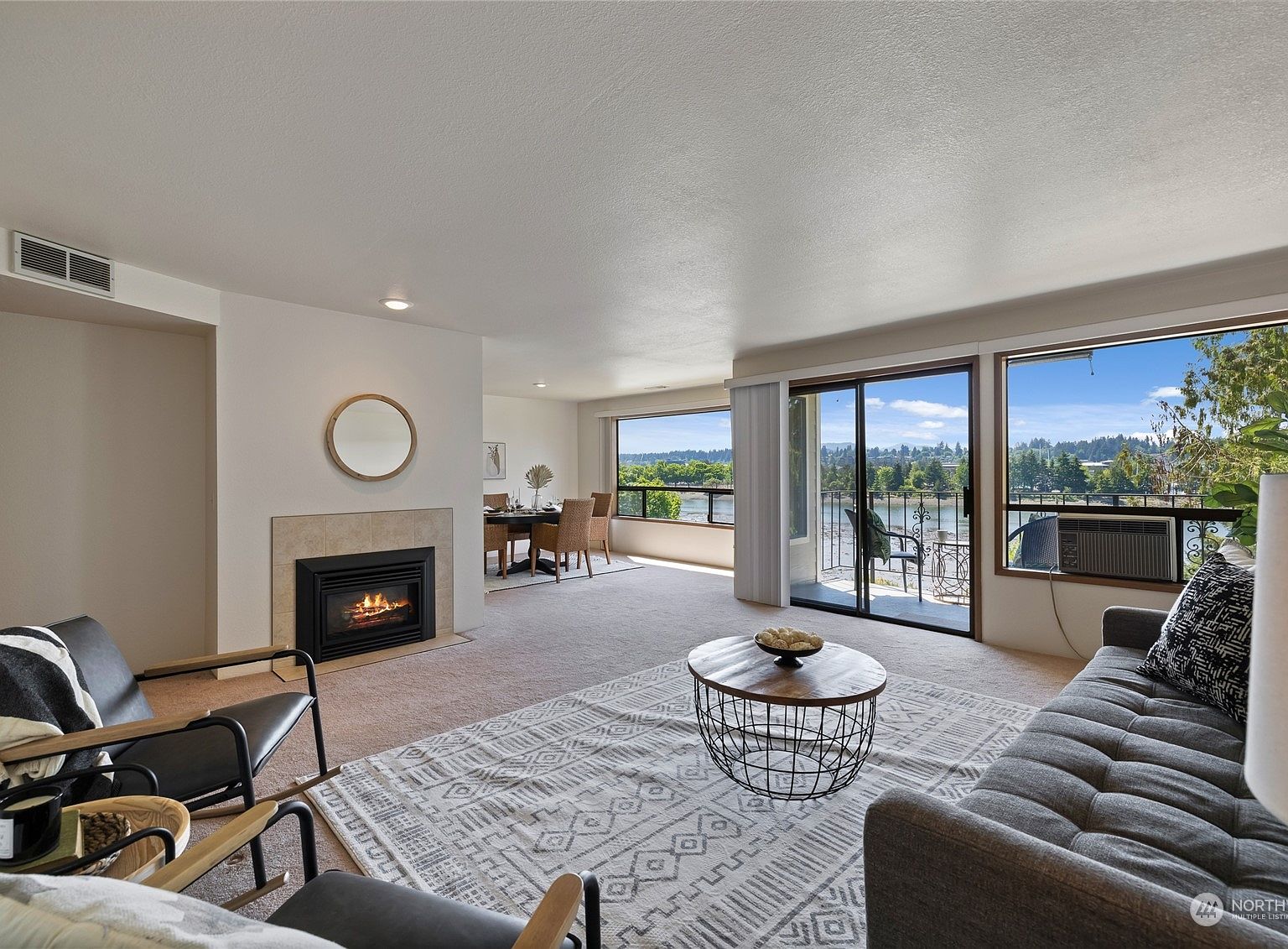 904 East Bay Drive NE UNIT B304, Olympia, WA 98506 MLS NWM2071965