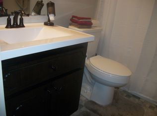 202 Lord Effingham Dr, Rincon, GA 31326