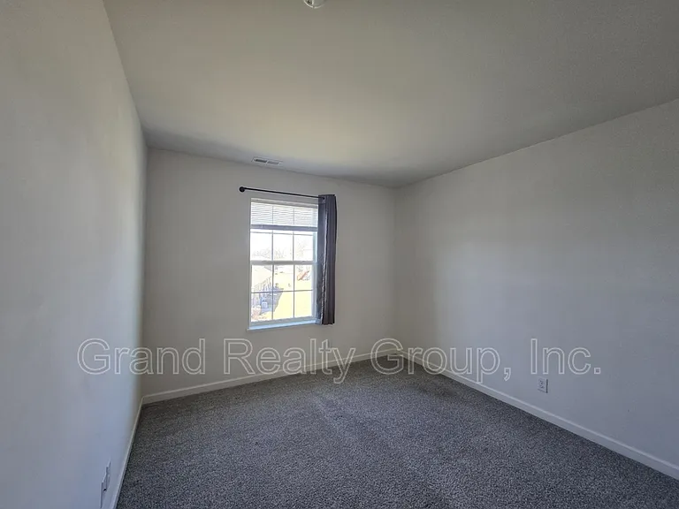7106 Country Club Hills Dr #1 — Photo 10
