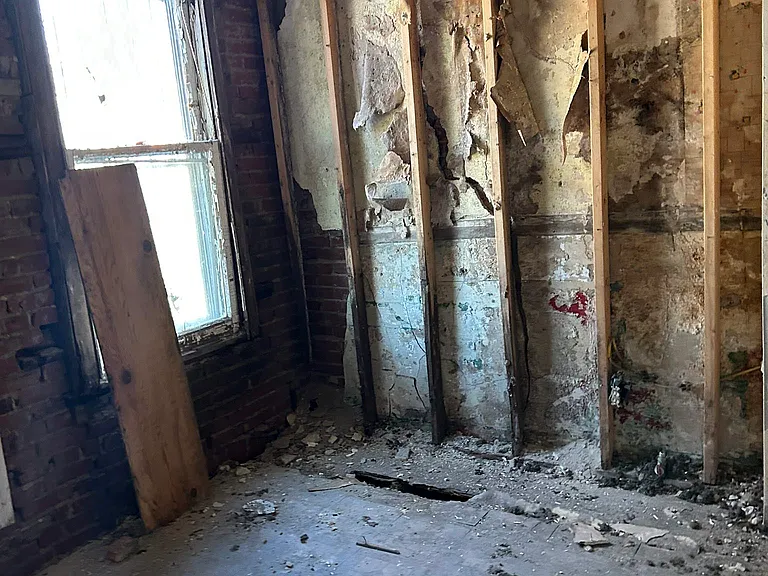 1333 Walton Ave — Photo 9