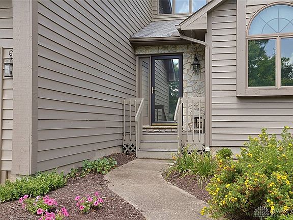 2nd image of 1816 Londonderry Dr #4