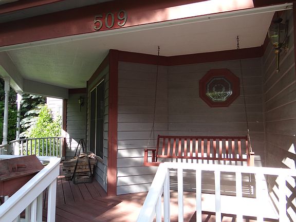 3rd image of 509 N Evanslawn Ave