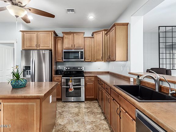 3rd image of 2607 E SAN SIMEON Drive