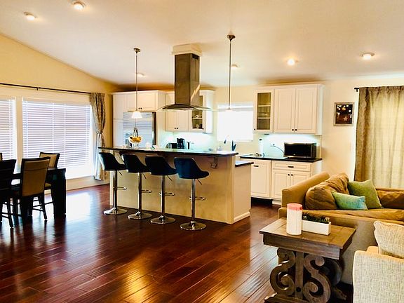 3rd image of 13327 Portofino Dr