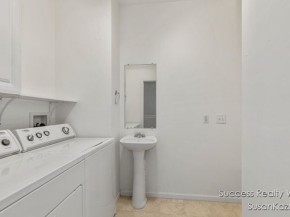 2nd image of 4387 Idlewood Dr Sw #19