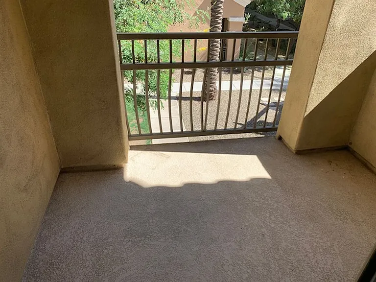 124 N California St #14 — Photo 17