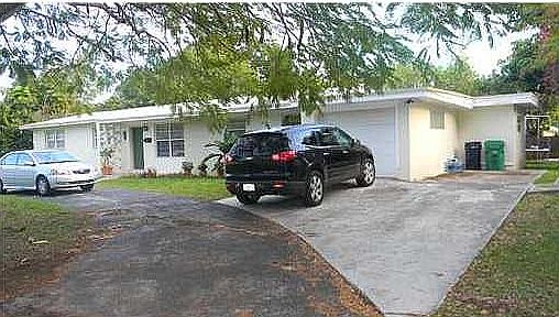 1st image of 9220 SW 165th St