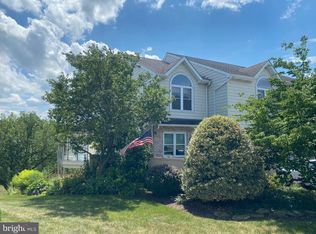123 Pinnacle Point Dr, Lancaster, PA 17601