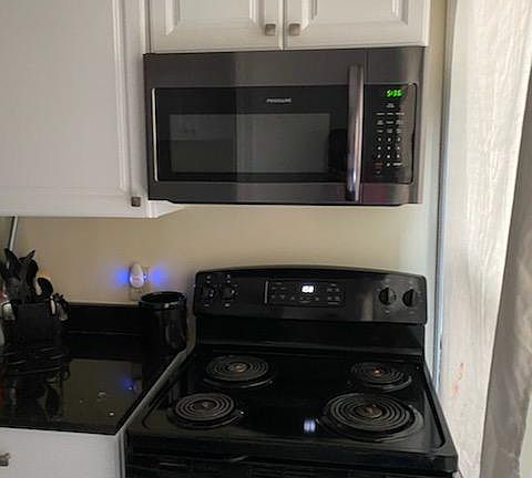2nd image of 251 Lexington Ave #5