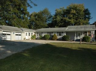 7400 Oak Hill Rd, Evansville, IN 47725