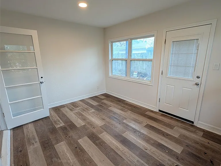 4110 Ella Blvd — Photo 10
