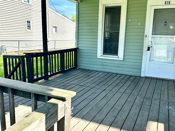 3rd image of 619 Sugar St