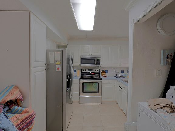 4th image of 9853 NW 3RD Court #7