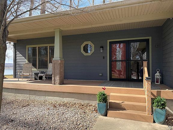 2nd image of 32195 Ponderosa Dr