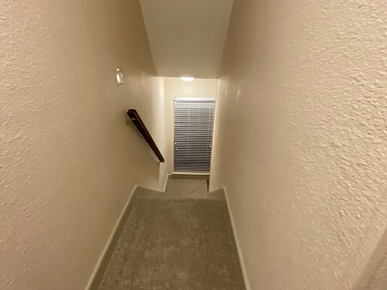 10151 Camelot Dr — Photo 16