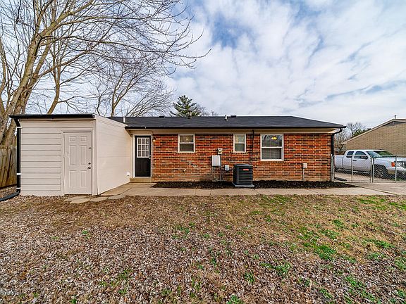 5th image of 11002 Marbado Ct