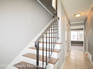 2872 S Mendenhall Rd, Memphis, TN 38115