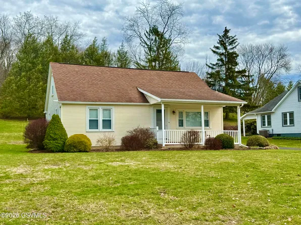 21 Levi St, Bloomsburg, PA 17815