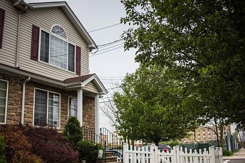 4th image of 226 Wild Ave