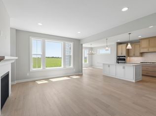 10409 Blackmoor Rd, Woodbury, MN 55129