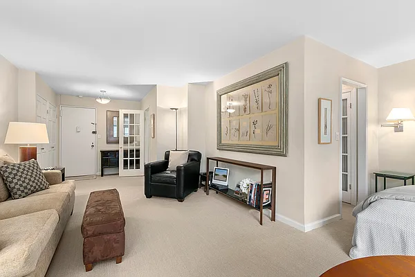 Sold by Corcoran | media 2