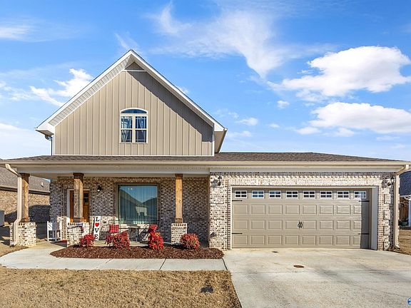 2nd image of 15738 Landview Ln