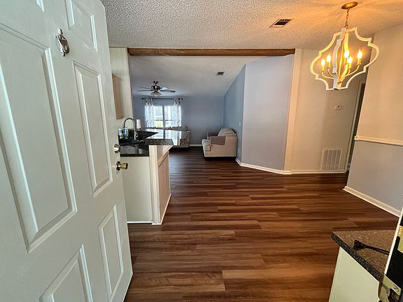 3rd image of 621 Mandarin Orange Ct #51