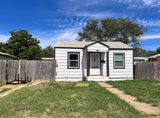 221 SE Alpine Dr, Plainview, TX 79072