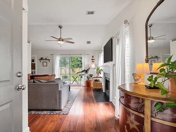 5th image of 573 Antebellum Ln