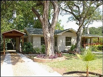 1st image of 5806 Woodview Ave
