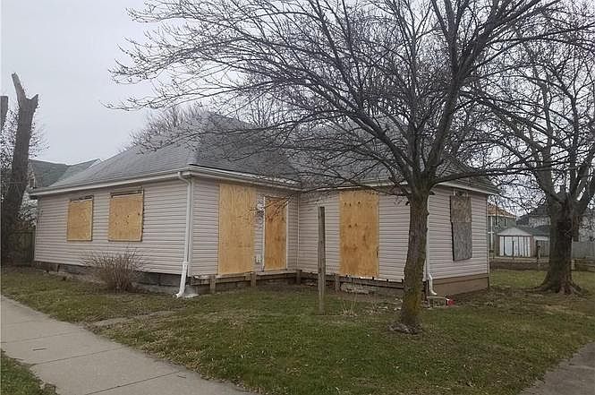 1st image of 2372 Winthrop Ave