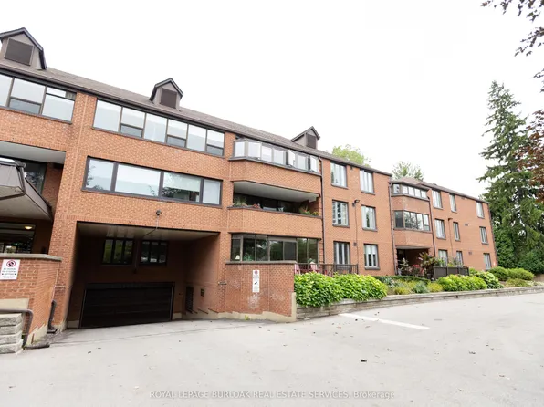 150 Wilson St W #116, Hamilton, ON L9G 4E7