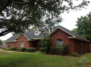 607 Lynch Dr, Bullard, TX 75757