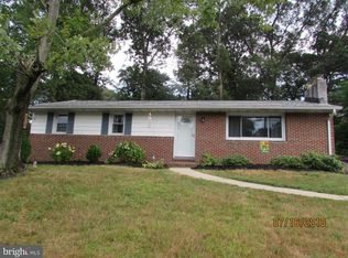105 W Chestnut St, Pasadena, MD 21122