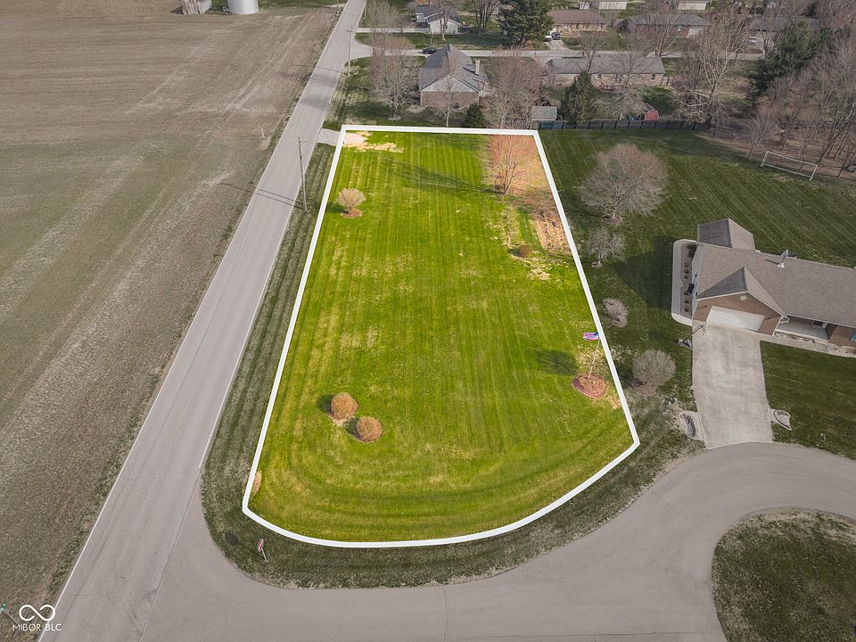 1st image of 7000 S Artesian Ct