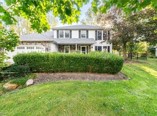 3453 Barrington Dr, Avon, OH 44011