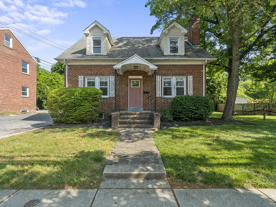 4610 Calvert Rd