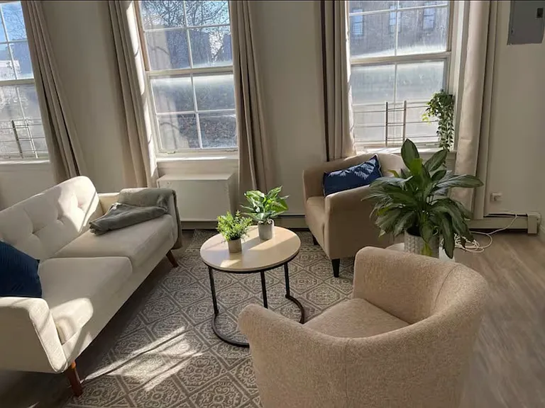 1525 Popham Ave #2 — Photo 16