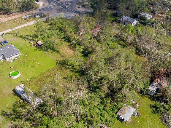 2nd image of 1850 Highway 113