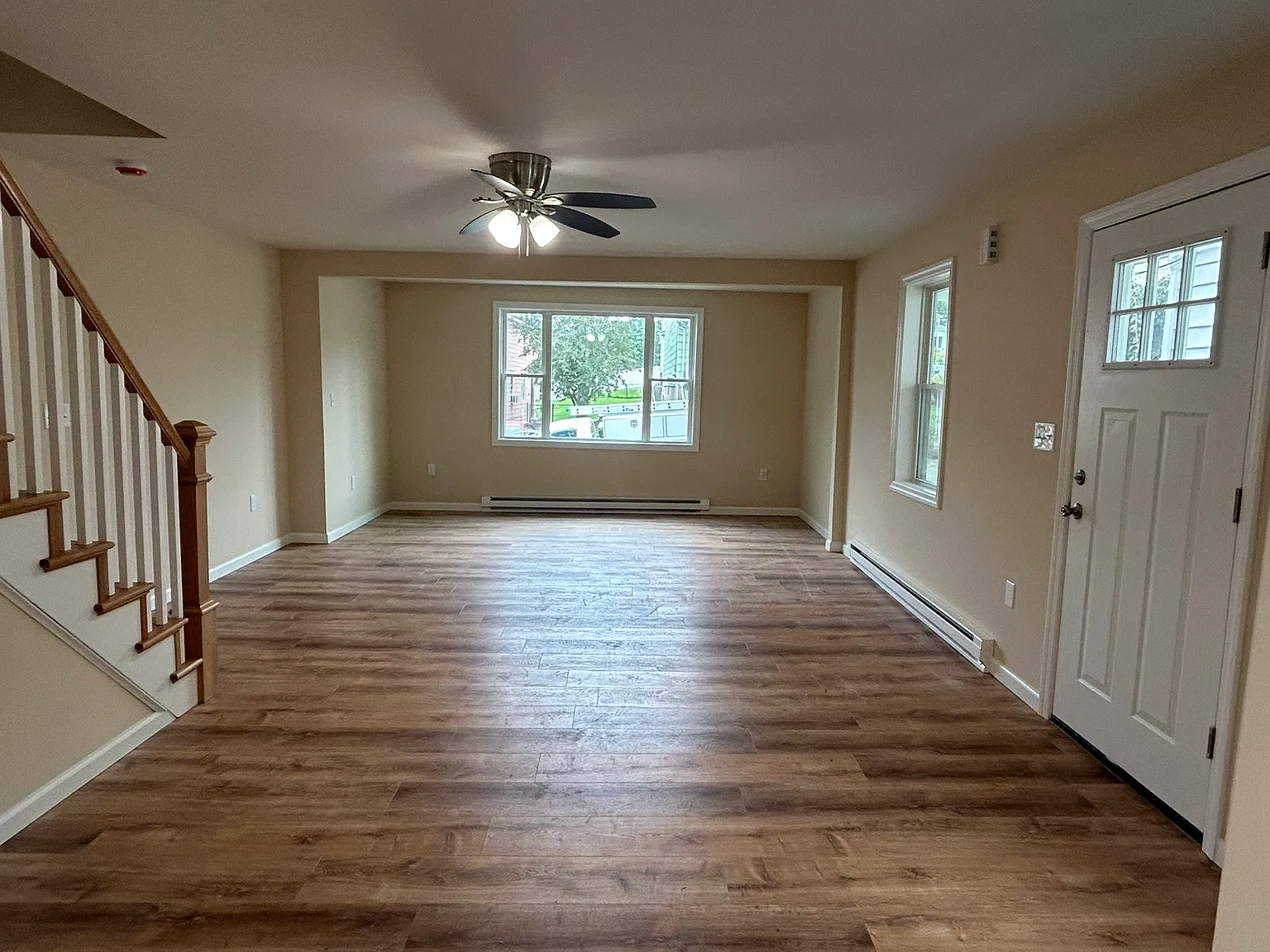 2 bed, 1236 sqft, $1,695 — Photo 2