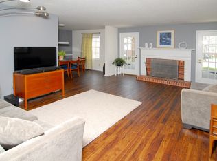 15038 Claymoor Ct APT 1, Chesterfield, MO 63017