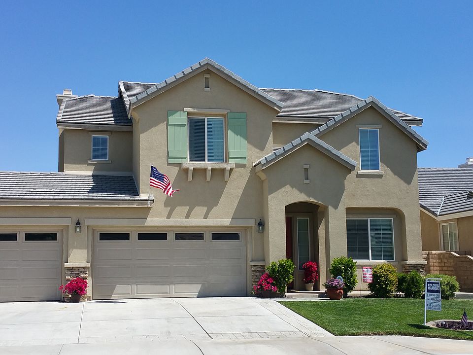 1st image of 44848 Mariposa Dr