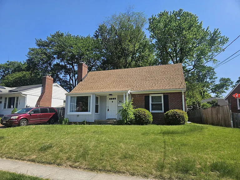 11105 Stillwater Ave — Photo 1