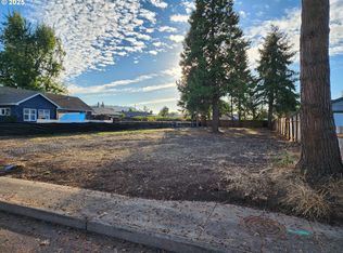 540 39th St, Springfield, OR 97478