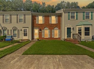 227 Mannings Ln, Virginia Beach, VA 23462