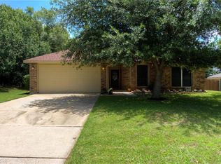 2304 Carriage Hl, Denton, TX 76207